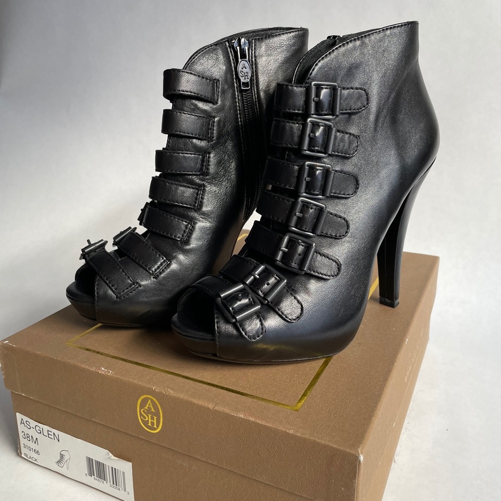 Women’s ankle boots